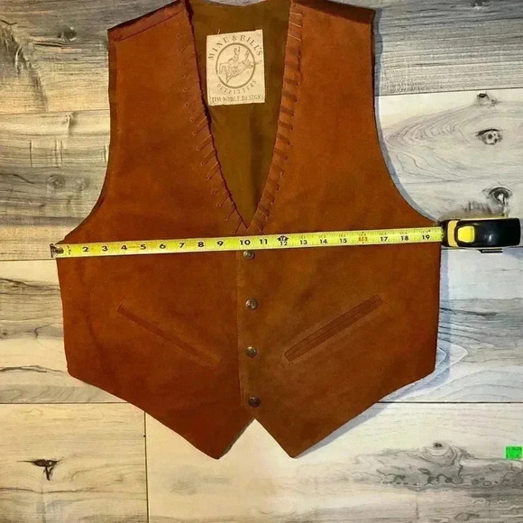 Mine & Bill’s outfitters vest used - Picture 9 of 12